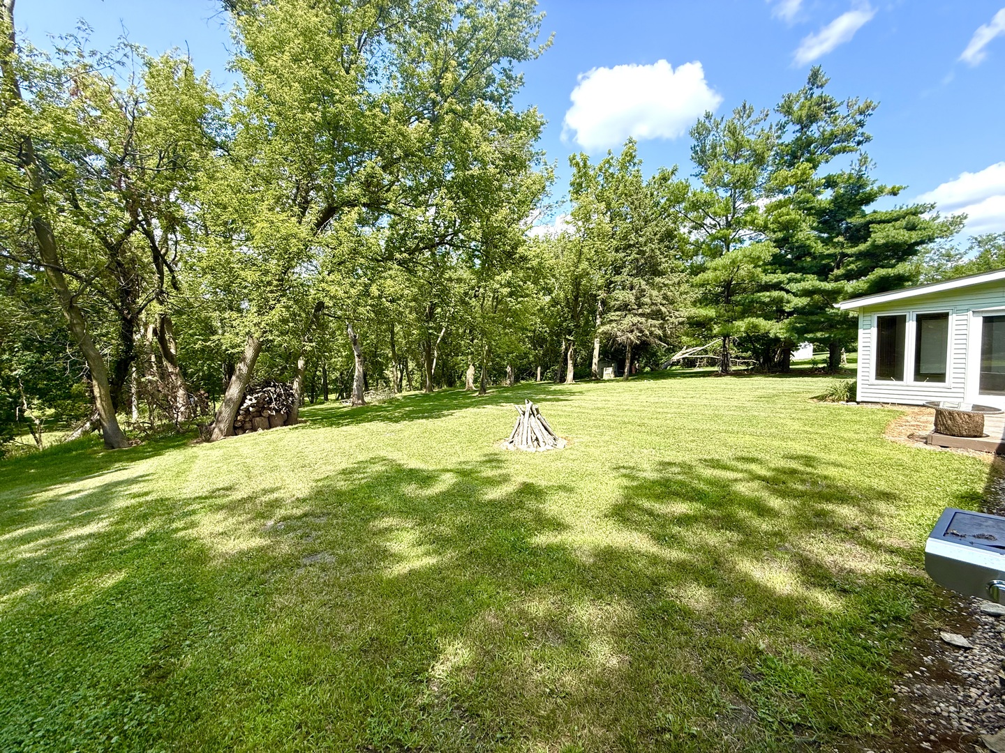 Homes for sale in Paw Paw, IL | 262 Brookside Dr, Paw Paw, IL 61353 | MLS# 12715554
