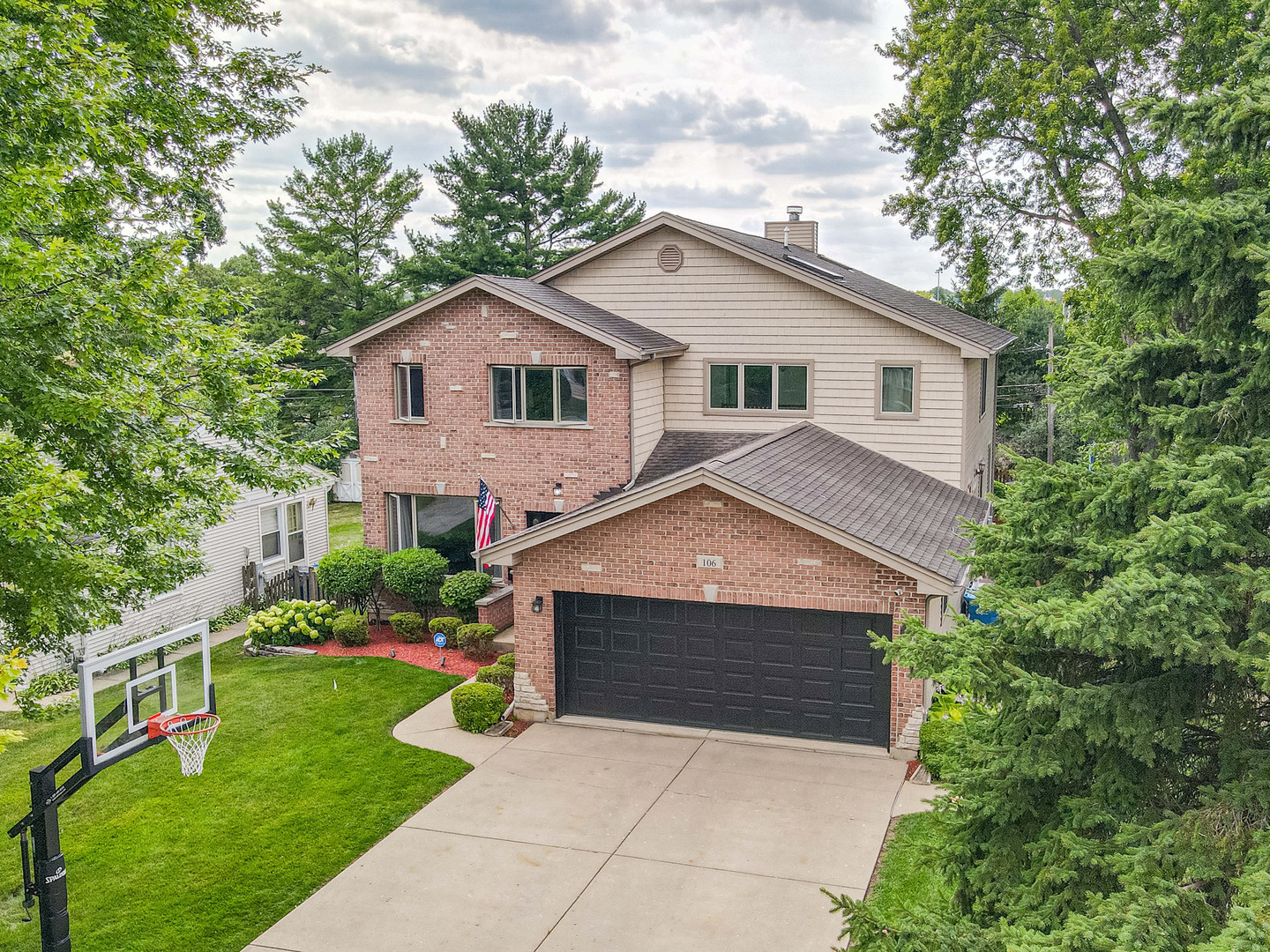 45th image of 106 N Kenilworth Ave, Mount Prospect, IL 60056 | MLS# 12715561