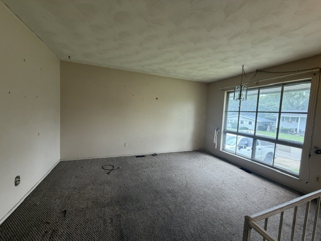 3rd image of 3620 Hummingbird Dr, Decatur, IL 62526 | MLS# 12715562