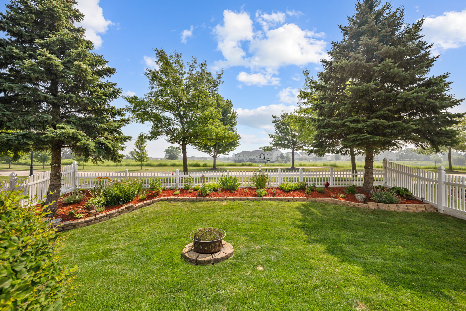 22nd image of 823 Karen Dr #823, Hampshire, IL 60140 | MLS# 12715569