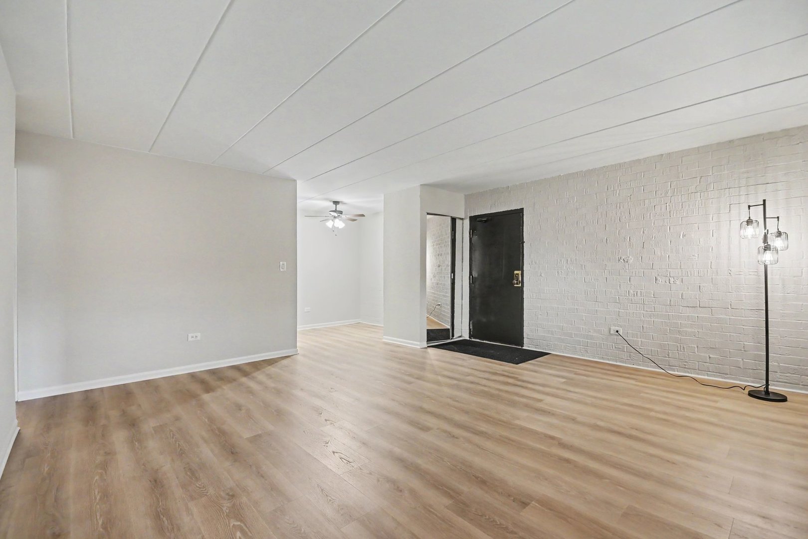 2nd image of 108 E Bailey Rd #B, Naperville, IL 60565 | MLS# 12715609