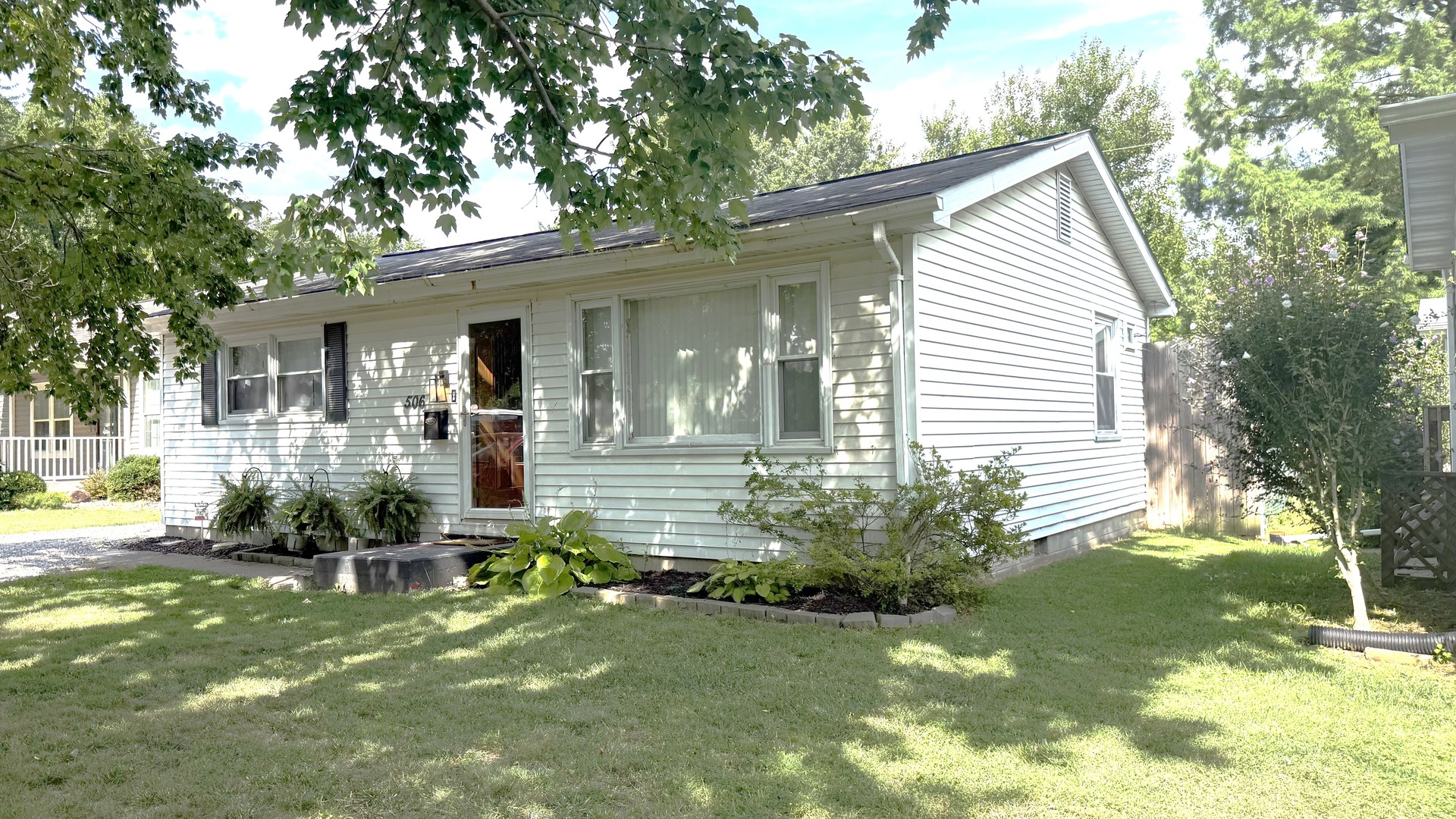 Homes for sale in Salem, IL | 506 N Indiana Ave, Salem, IL 62881 | MLS# 12715613
