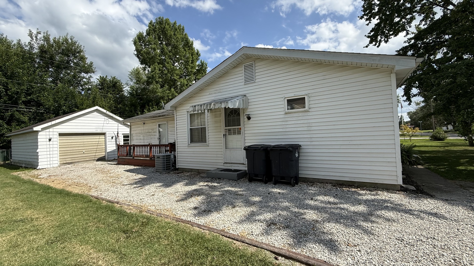 Homes for sale in Salem, IL | 506 N Indiana Ave, Salem, IL 62881 | MLS# 12715613
