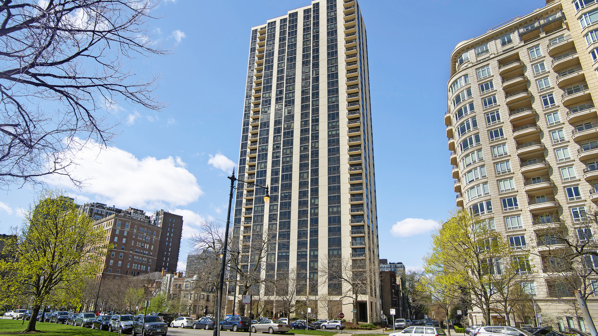 1st image of 2500 N Lakeview Ave #2105, Chicago, IL 60614 | MLS# 12715621