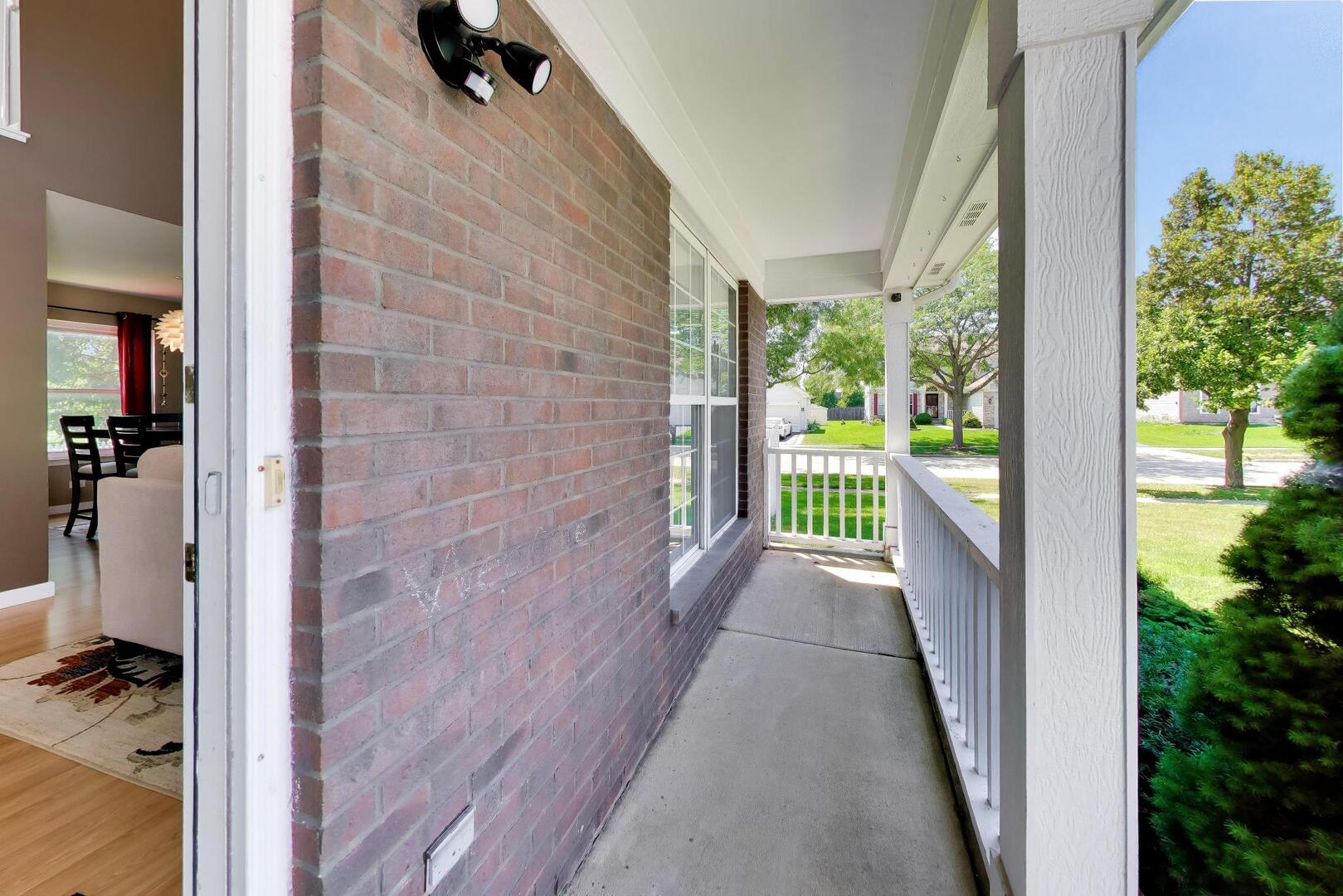 4th image of 113 Linden Ave, Streamwood, IL 60107 | MLS# 12715753
