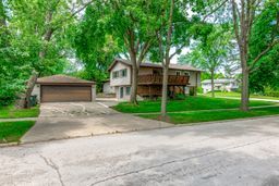 3rd image of 501 Lafayette Ln, Hoffman Estates, IL 60169 | MLS# 12715771