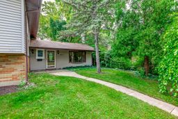 31st image of 501 Lafayette Ln, Hoffman Estates, IL 60169 | MLS# 12715771