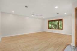4th image of 501 Lafayette Ln, Hoffman Estates, IL 60169 | MLS# 12715771