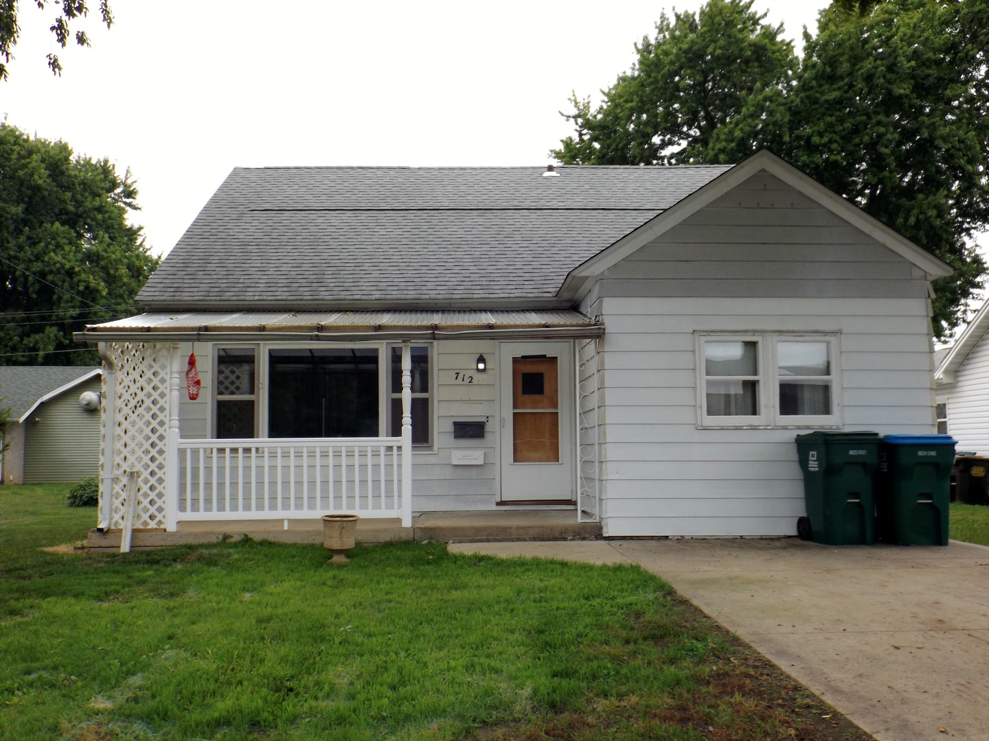 Homes for sale in Rock Falls, IL | 712 11th Ave, Rock Falls, IL 61071 | MLS# 12715819