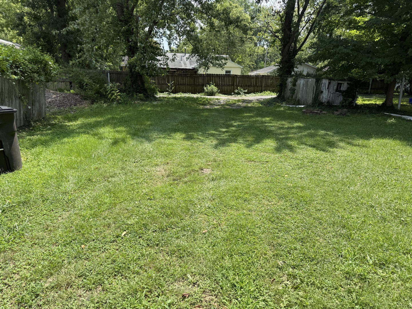 2nd image of 715 N James St, Carbondale, IL 62901 | MLS# 12715821