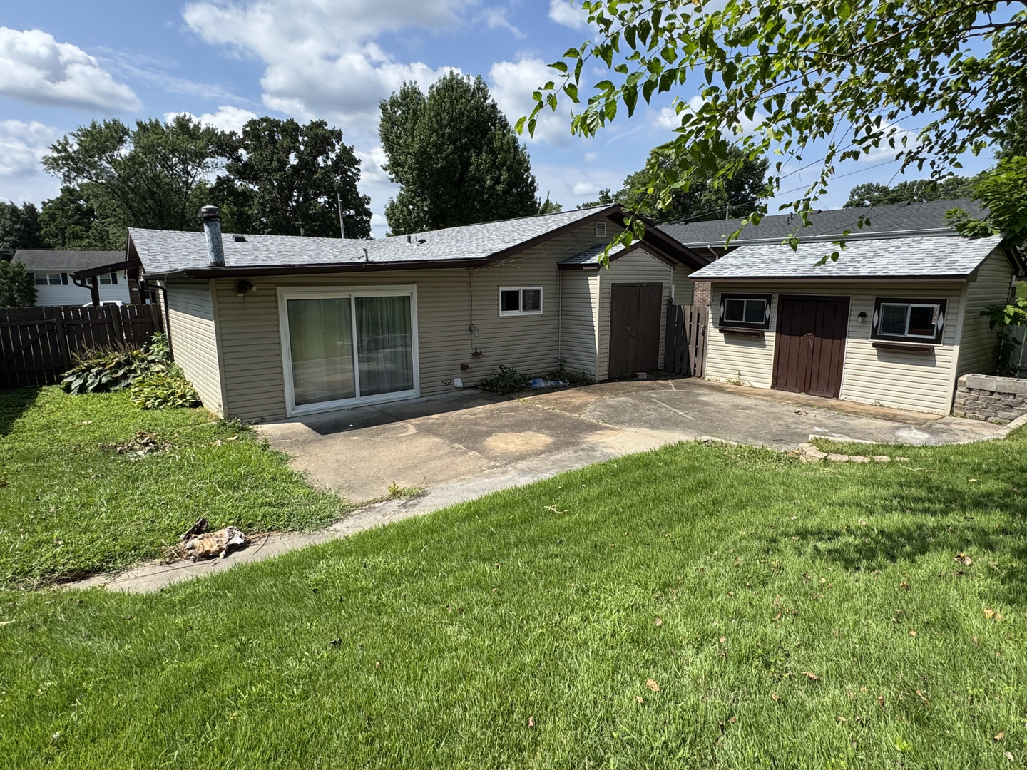 23rd image of 1108 N Rapp Ave, Columbia, IL 62236 | MLS# 12715842