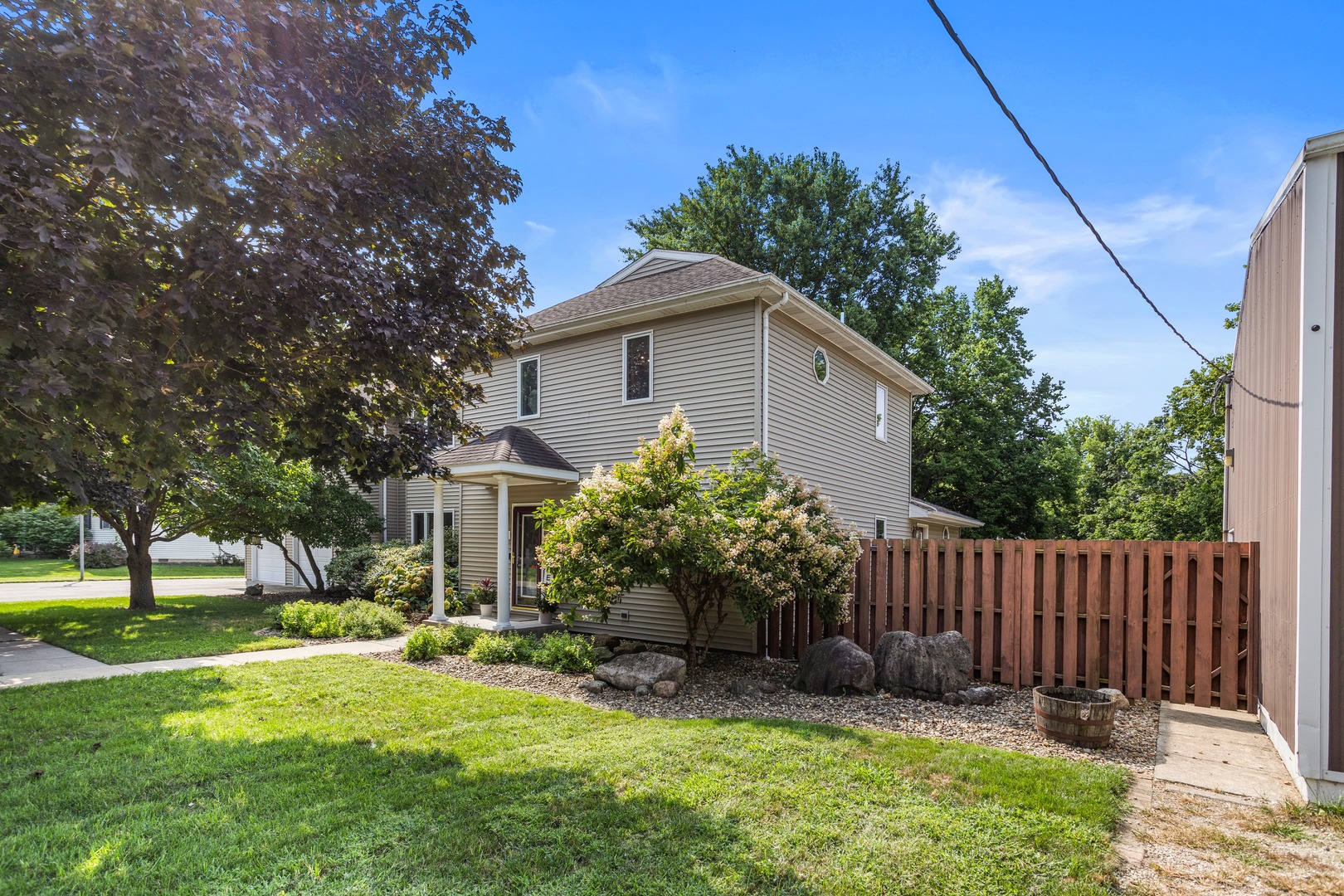 5th image of 305 W Sangamon St, Fisher, IL 61843 | MLS# 12715850
