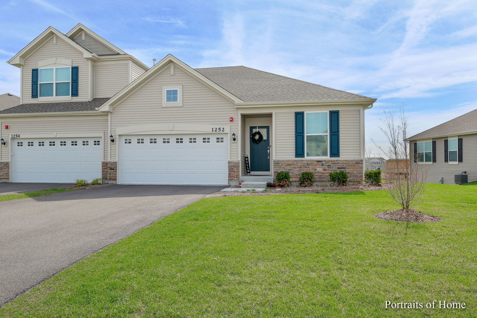 1st image of 1252 Hawk Hollow Dr, Yorkville, IL 60560 | MLS# 12715885