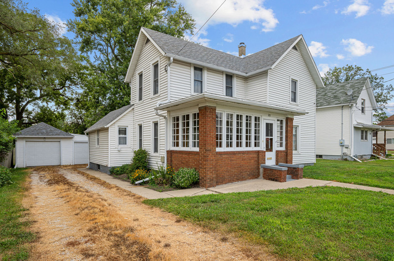 3rd image of 819 N Elm St, Kewanee, IL 61443 | MLS# 12715964