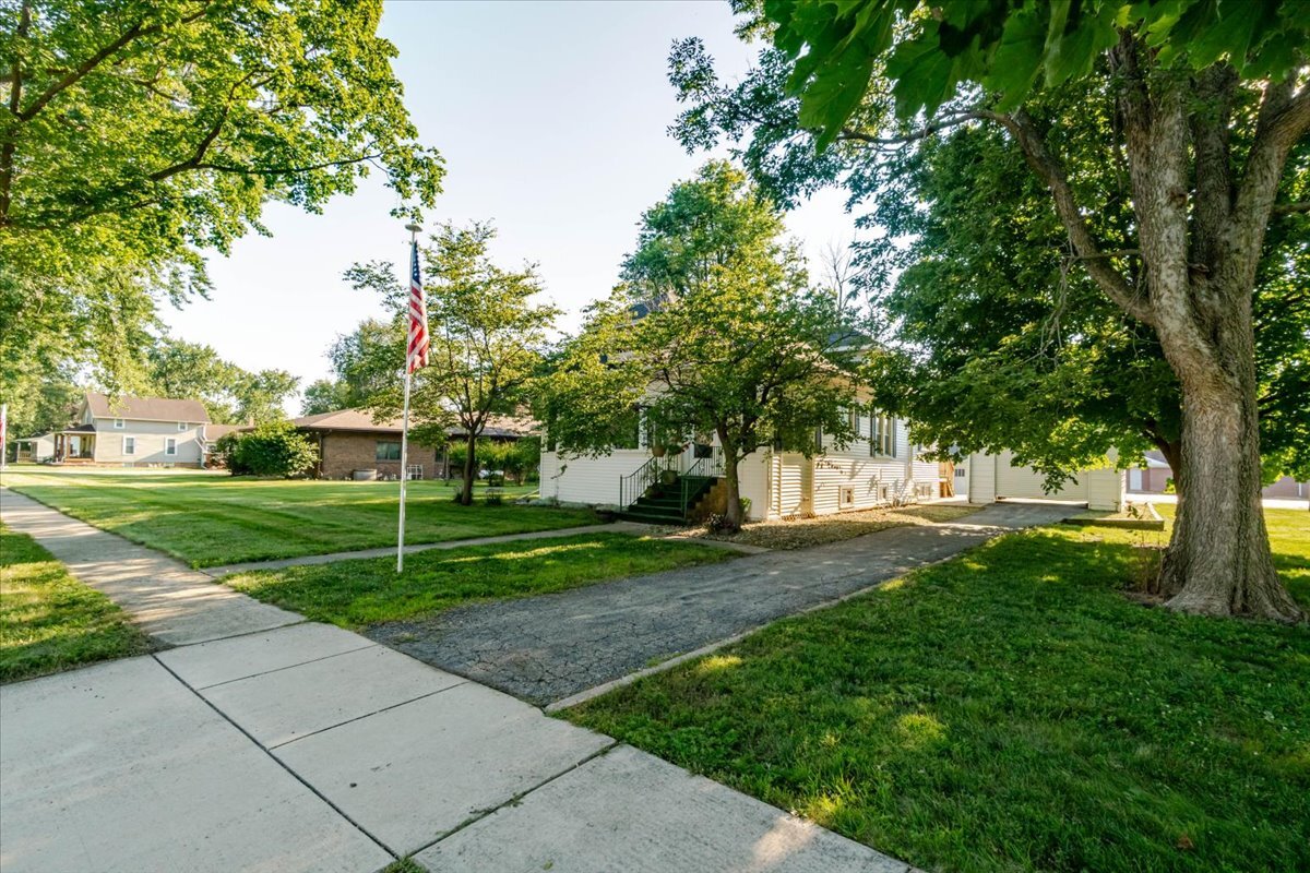 2nd image of 416 S Walnut St, Wenona, IL 61377 | MLS# 12715982