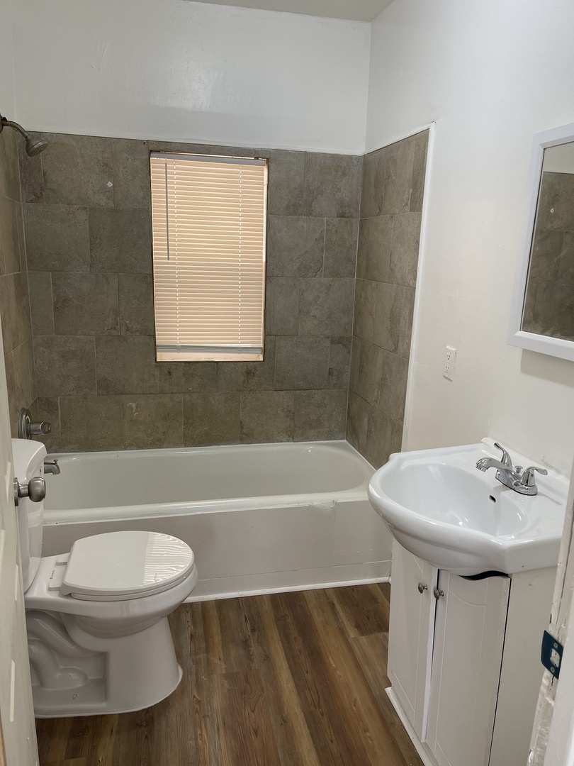 7th image of 271 E 148th St, Harvey, IL 60426 | MLS# 12716029
