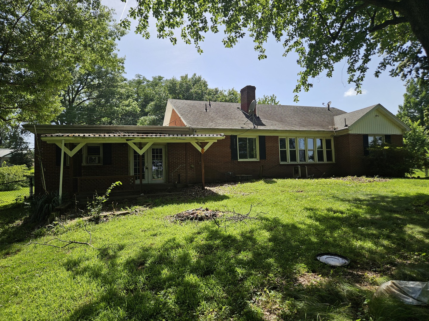 5th image of 2415 College Dr, Mt Carmel, IL 62863 | MLS# 12716274