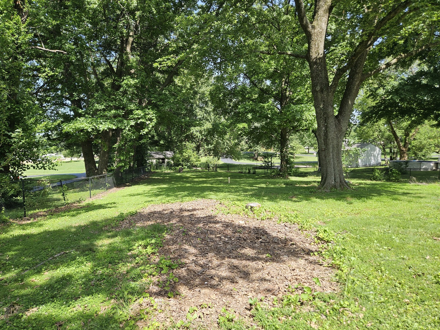 3rd image of 2415 College Dr, Mt Carmel, IL 62863 | MLS# 12716274