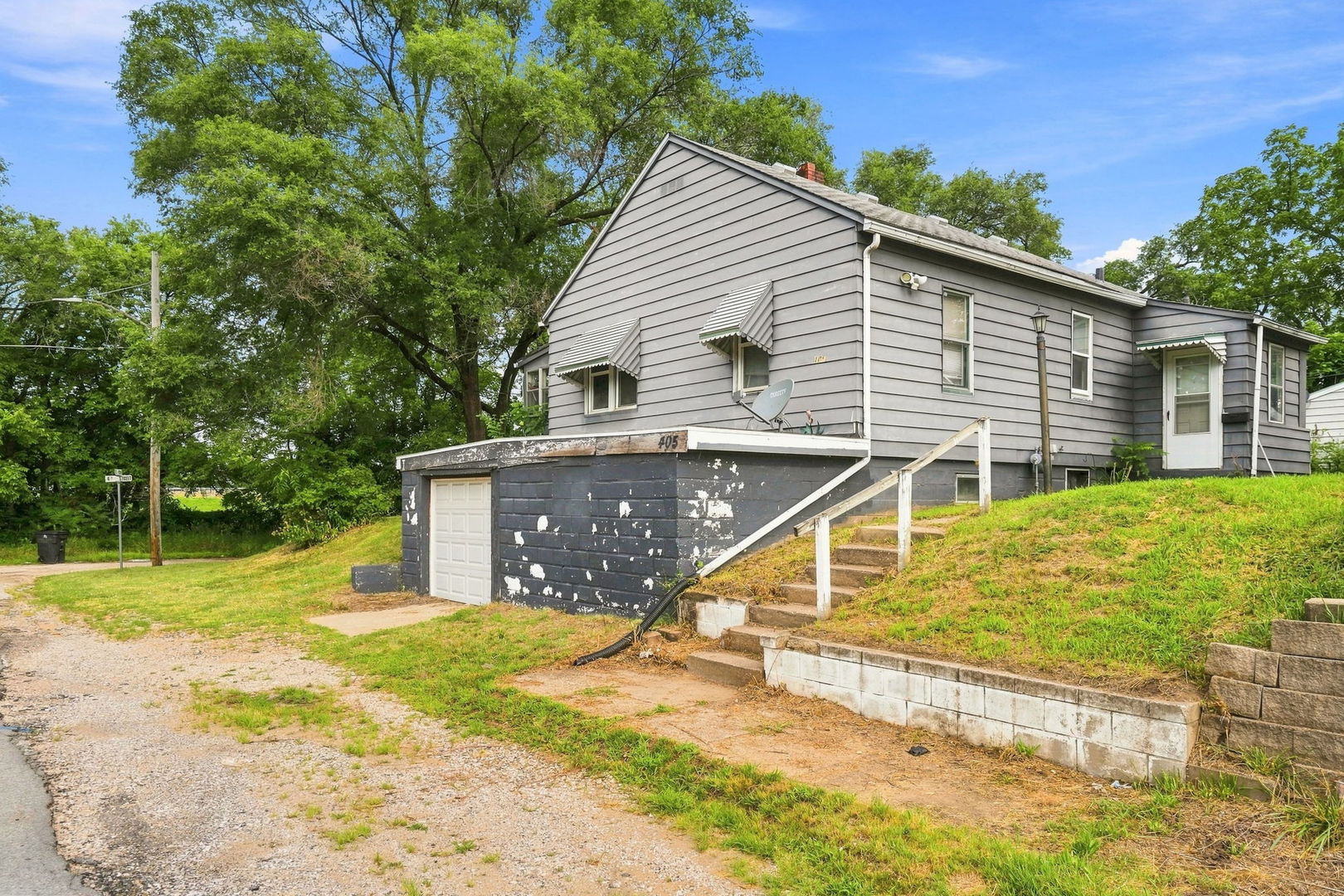 1st image of 405 18 1/2 Ave, Rock Island, IL 61201 | MLS# 12716360
