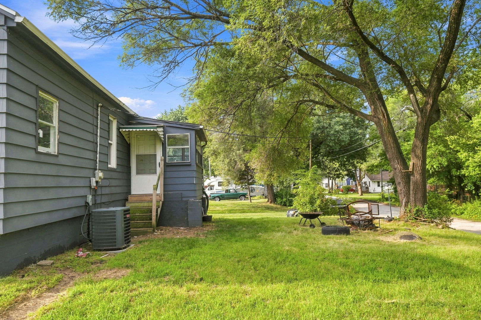 15th image of 405 18 1/2 Ave, Rock Island, IL 61201 | MLS# 12716360