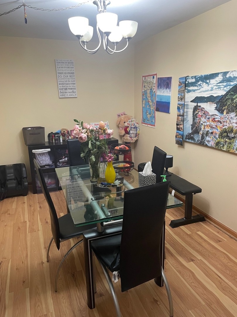 3rd image of 230 N Old Oak Dr #171, Buffalo Grove, IL 60089 | MLS# 12716377