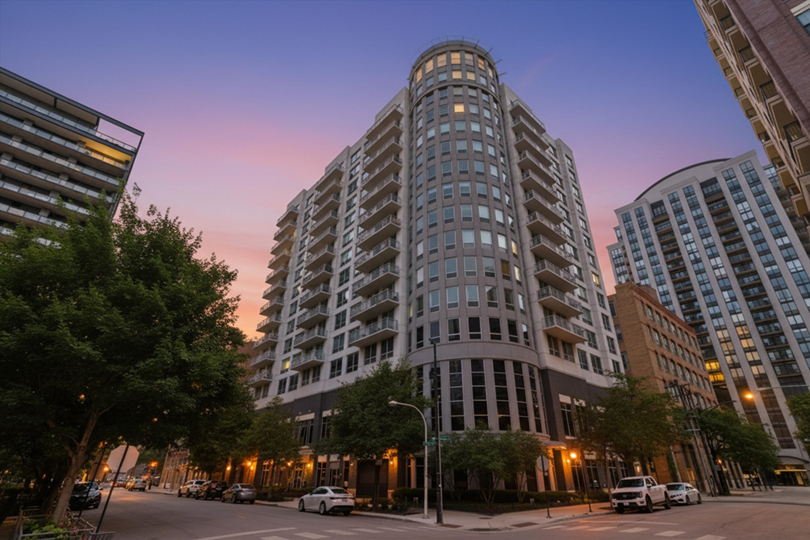 1st image of 421 W Huron St #1009, Chicago, IL 60654 | MLS# 12716382