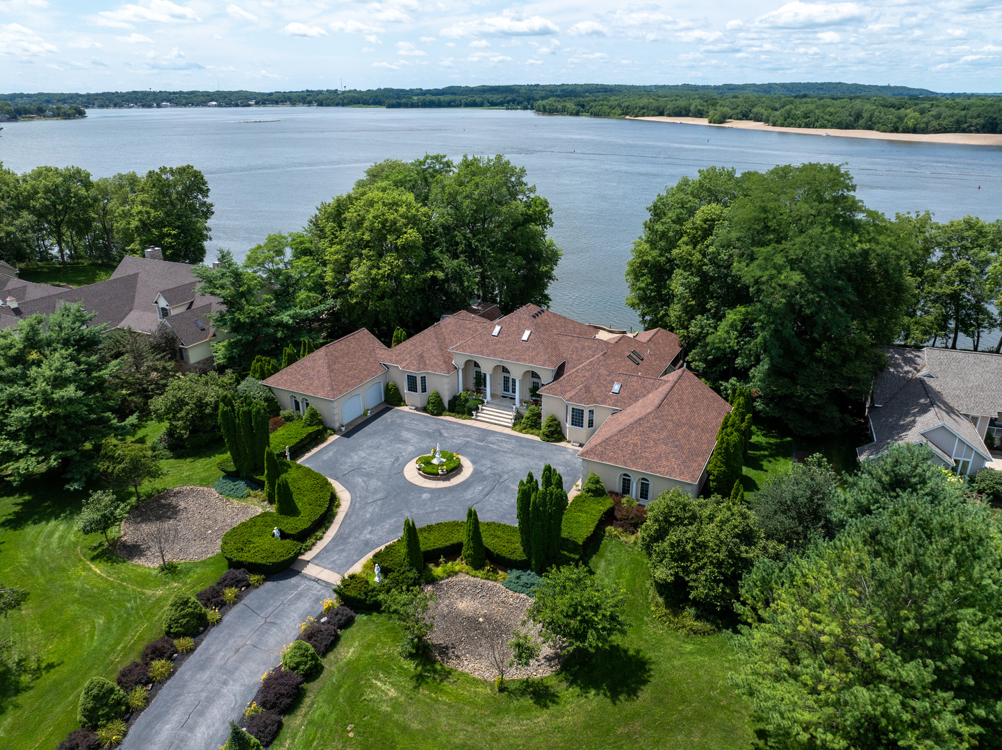2nd image of 16908 River Rd N, Cordova, IL 61242 | MLS# 12716414