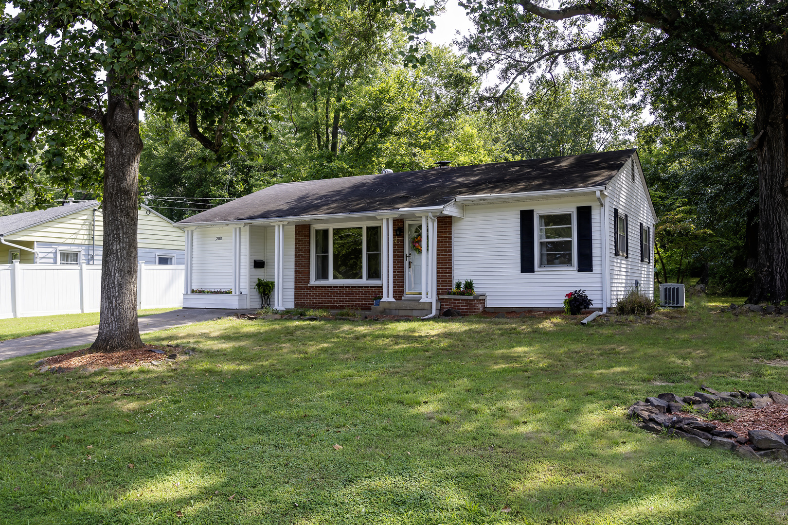 1st image of 209 S Brook Ln W, Carbondale, IL 62901 | MLS# 12716453