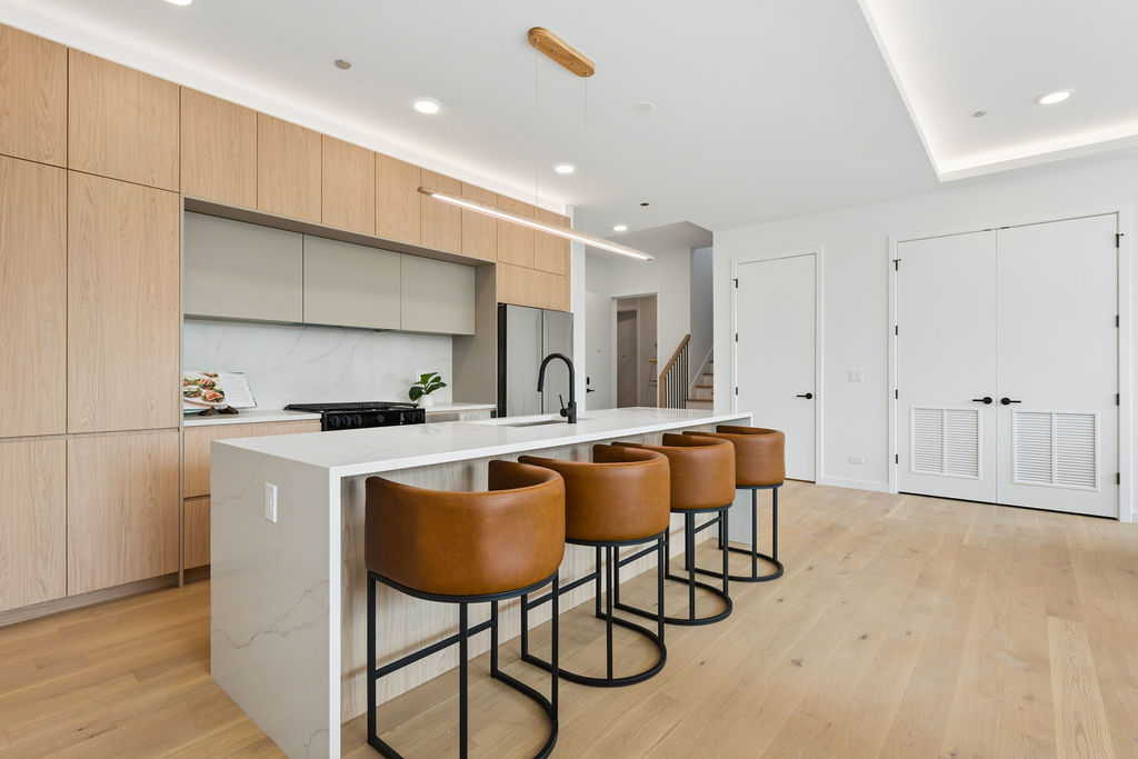 4th image of 2072 N Western Ave #PH-401, Chicago, IL 60647 | MLS# 12716479