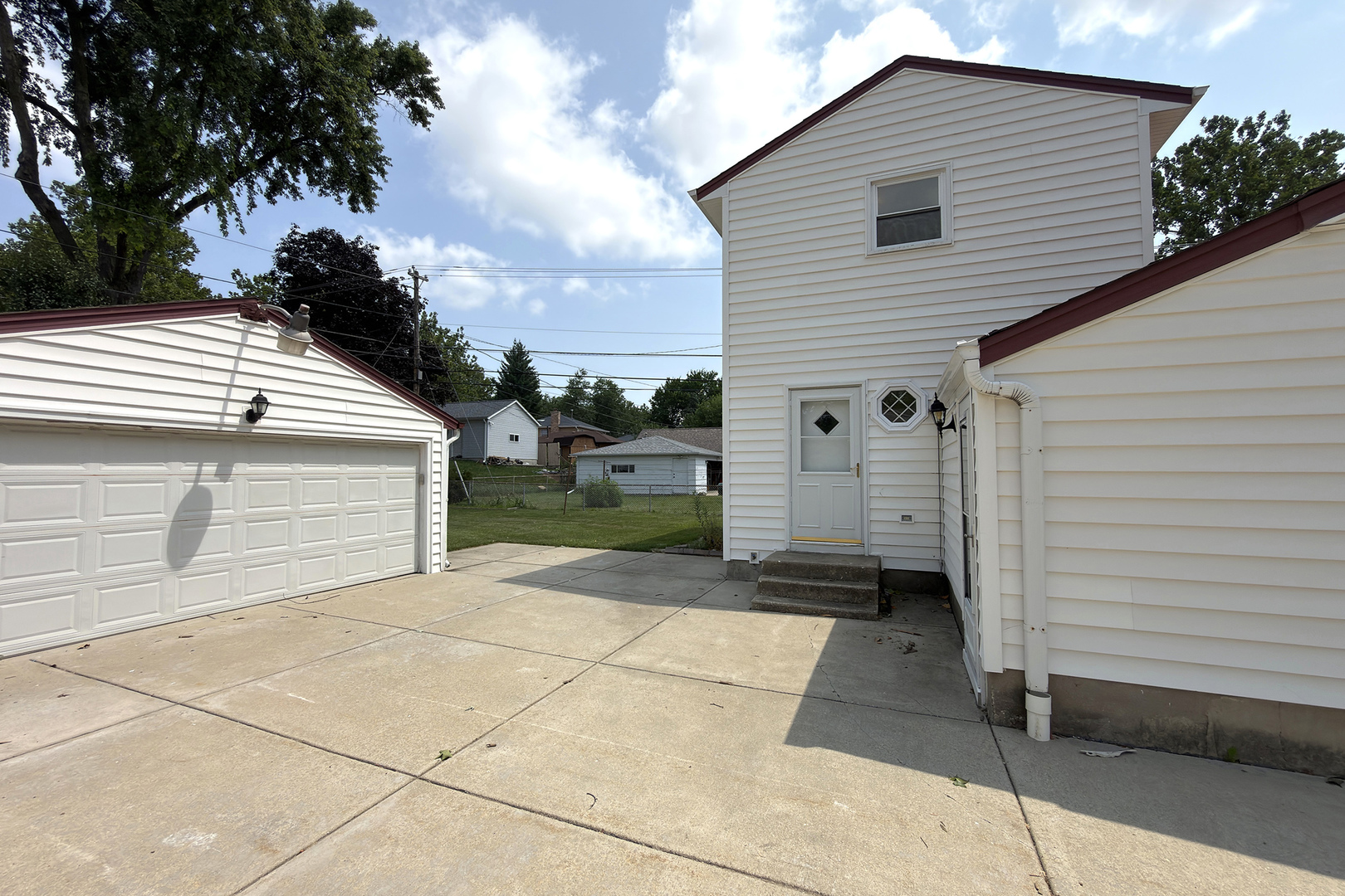 4th image of 3000 Starling Ln, Rolling Meadows, IL 60008 | MLS# 12716514