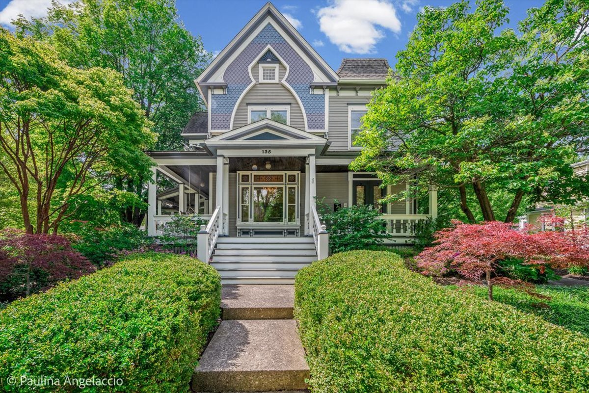 1st image of 135 W Lake St, Barrington, IL 60010 | MLS# 12716521