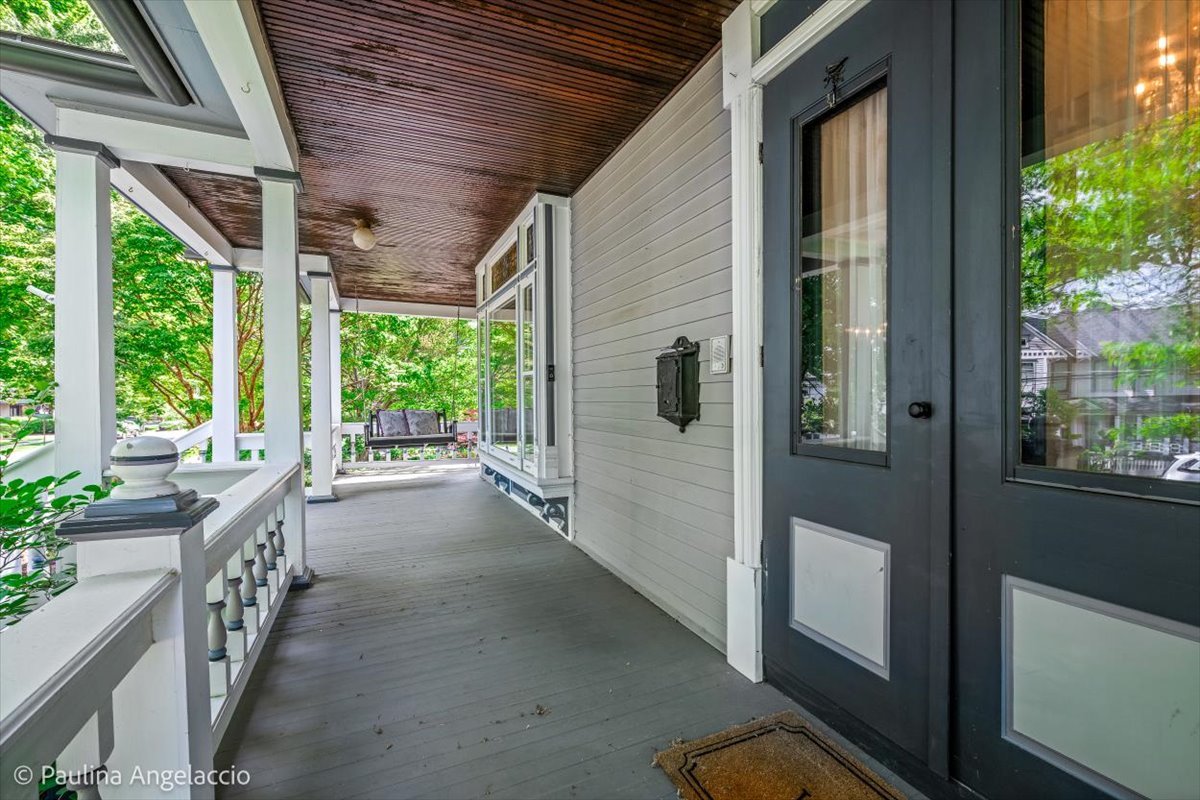 2nd image of 135 W Lake St, Barrington, IL 60010 | MLS# 12716521