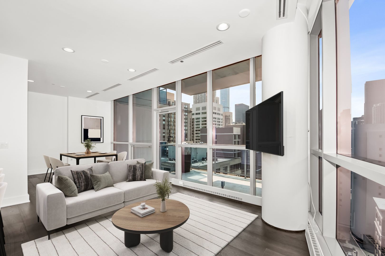 4th image of 110 W Superior St #1602, Chicago, IL 60654 | MLS# 12716543