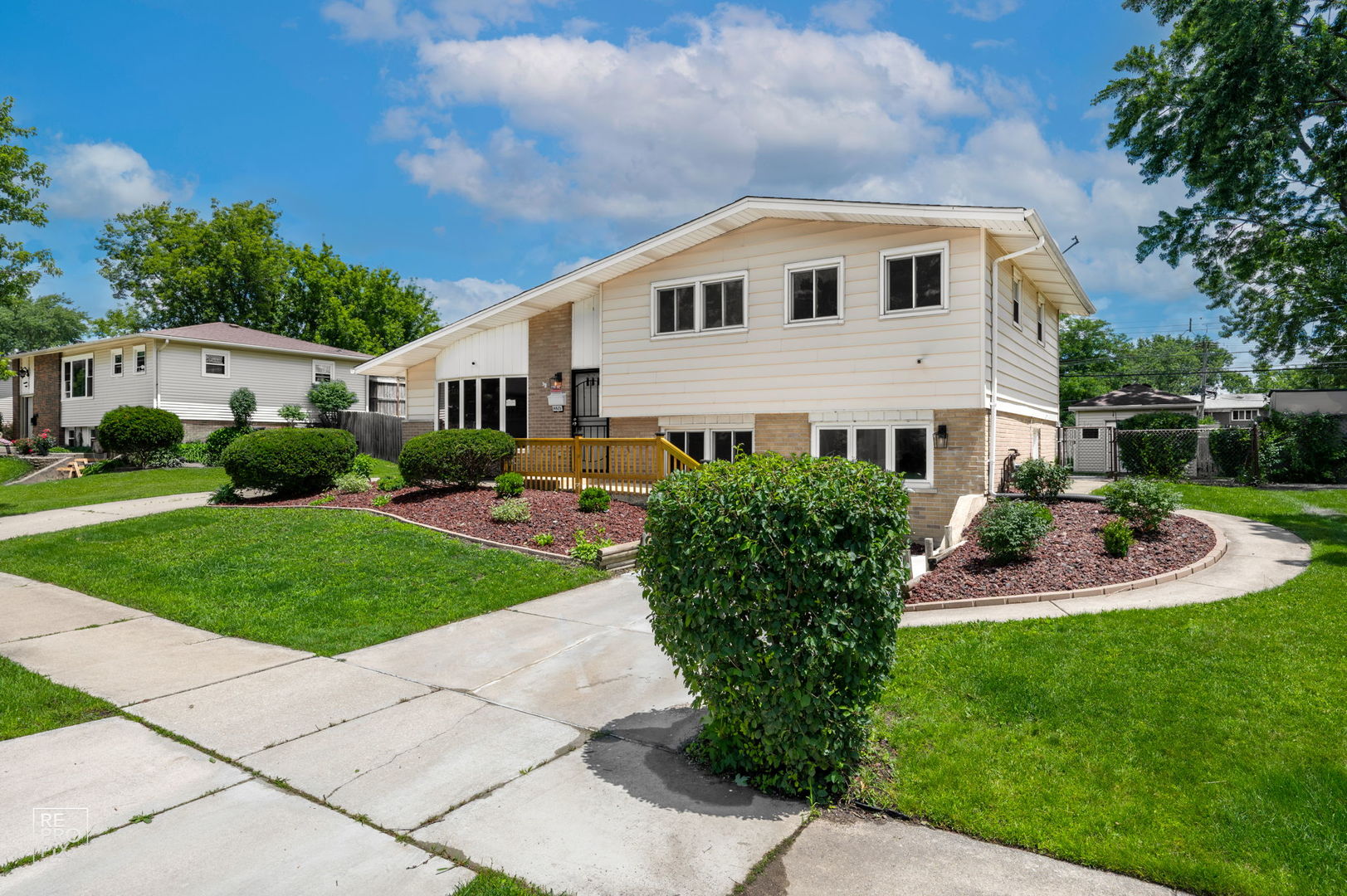 1st image of 14825 Parkside Ave, Oak Forest, IL 60452 | MLS# 12716569