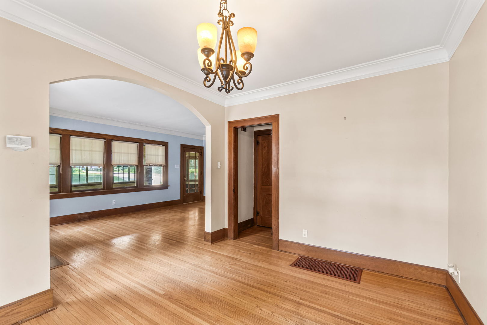 5th image of 1000 Division St, Lisle, IL 60532 | MLS# 12716611
