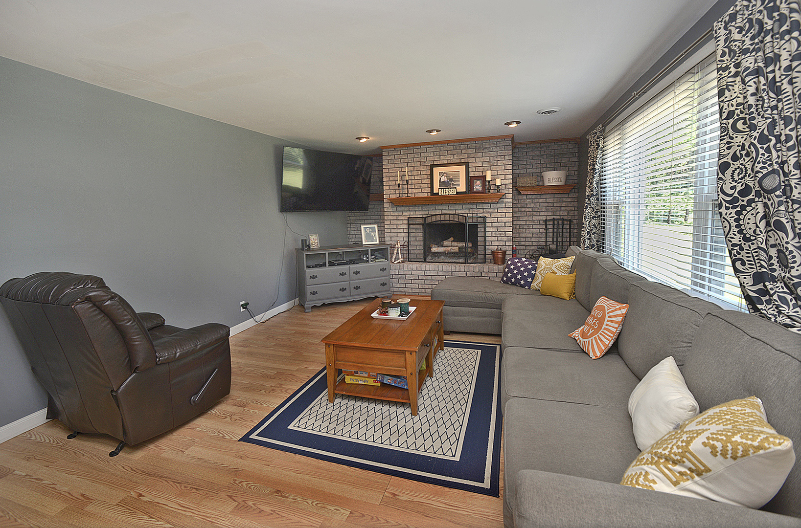 2nd image of 14 Bona Terra Dr, Ottawa, IL 61350 | MLS# 12716670