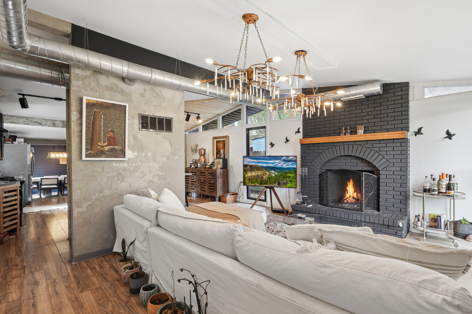4th image of 2016 Main St, Evanston, IL 60202 | MLS# 12716717