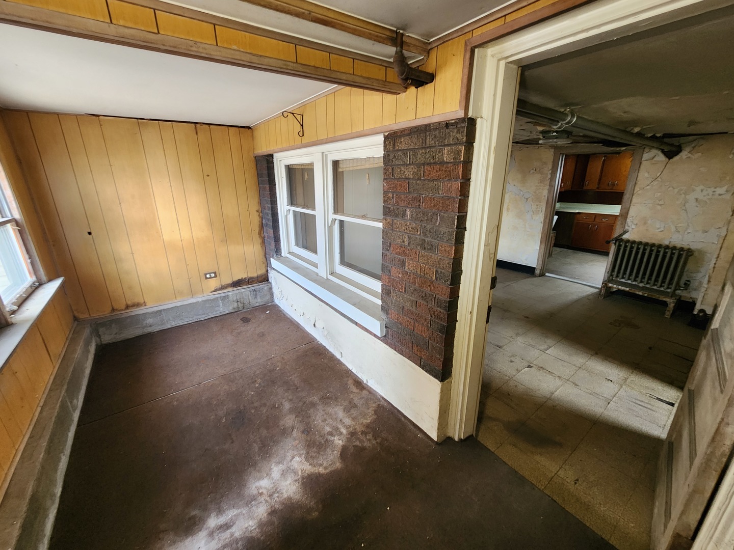 3rd image of 2753 W 47Th St, Chicago, IL 60632 | MLS# 12716728