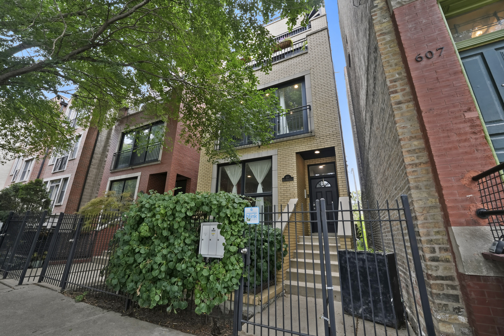 1st image of 611 N Noble St #3, Chicago, IL 60642 | MLS# 12716754
