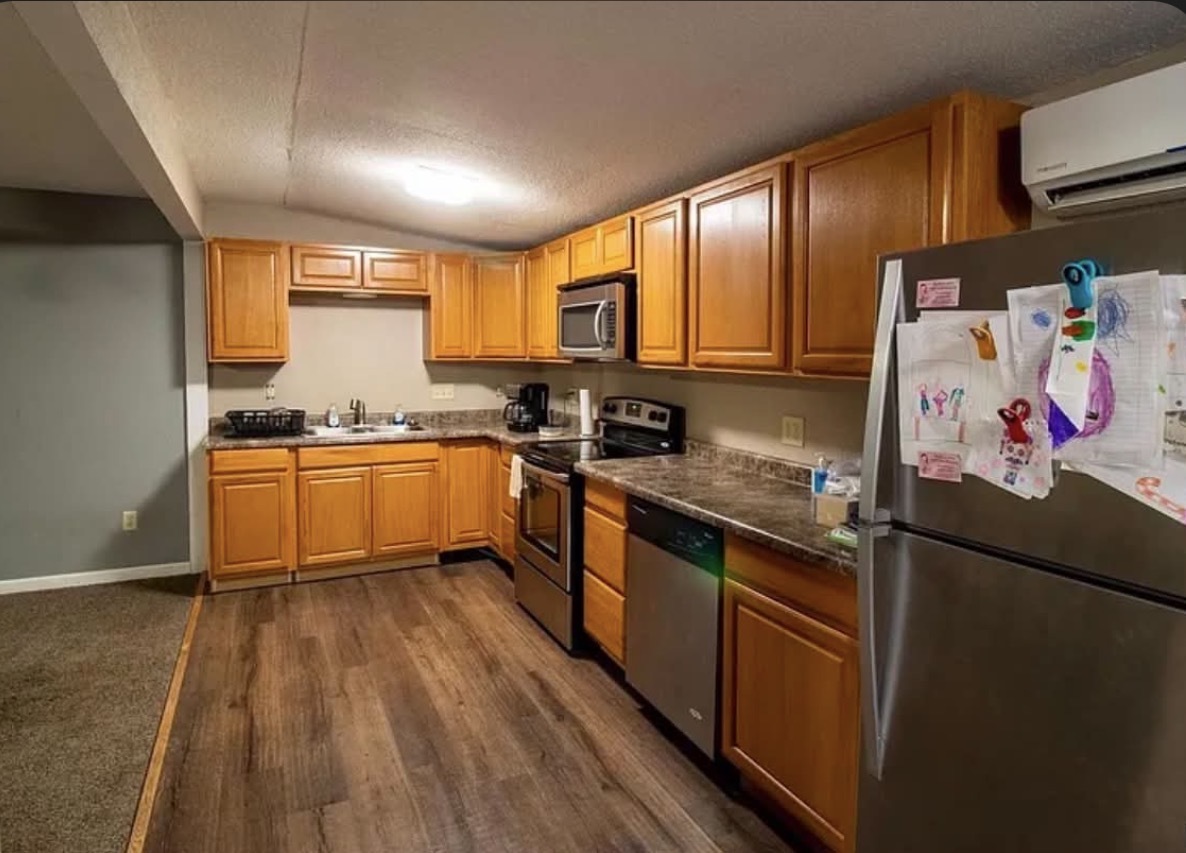 31st image of 1204 W Oak St, West Frankfort, IL 62896 | MLS# 12716766