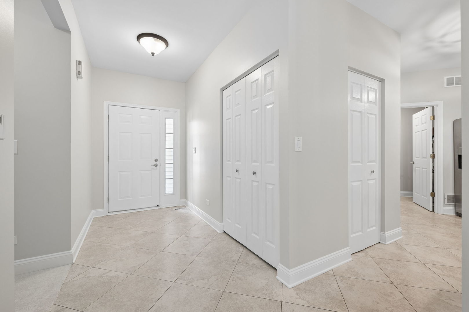 4th image of 2147 Fulham Dr, Naperville, IL 60564