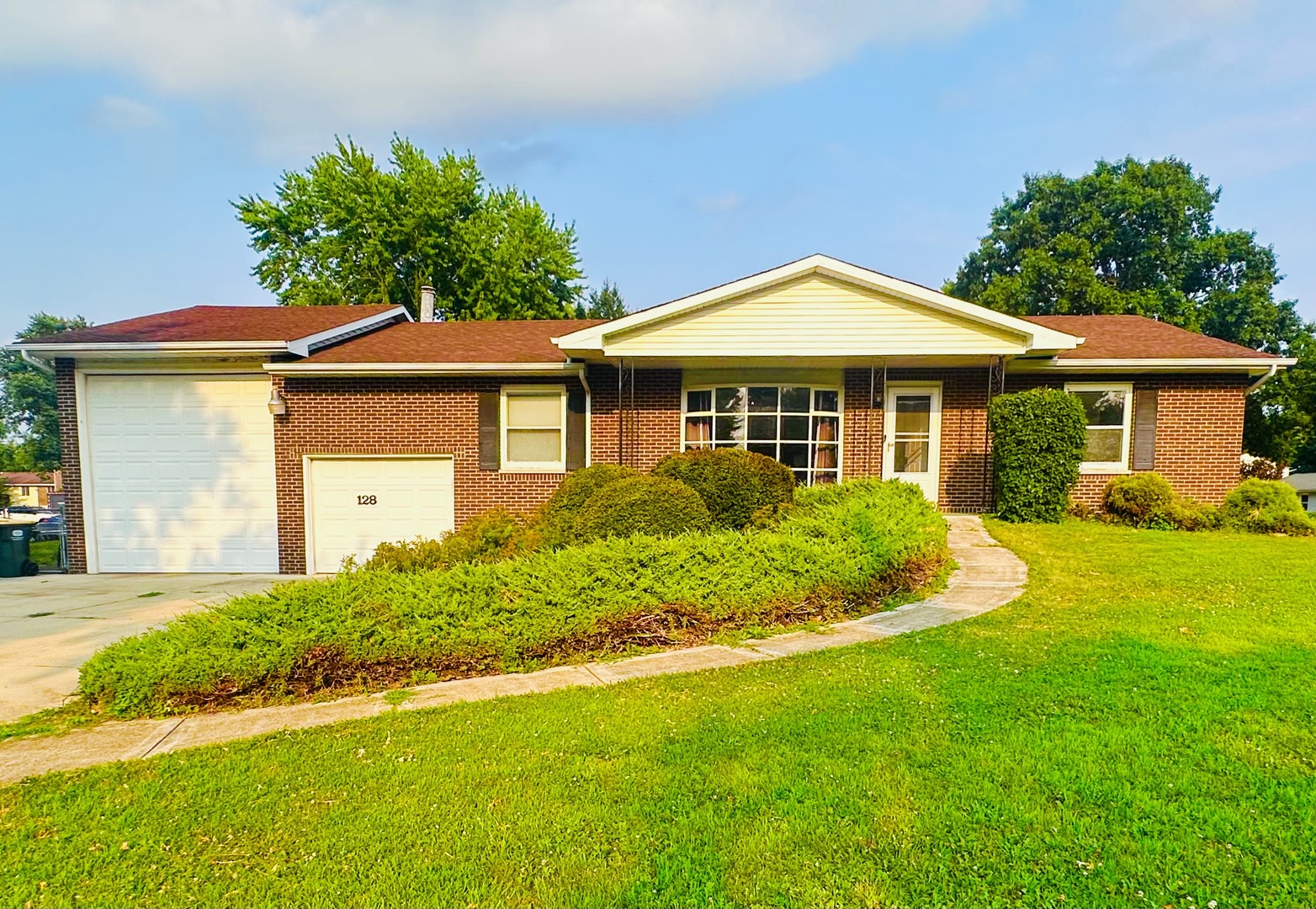 1st image of 128 Laurie Ln, Oswego, IL 60543 | MLS# 12716848