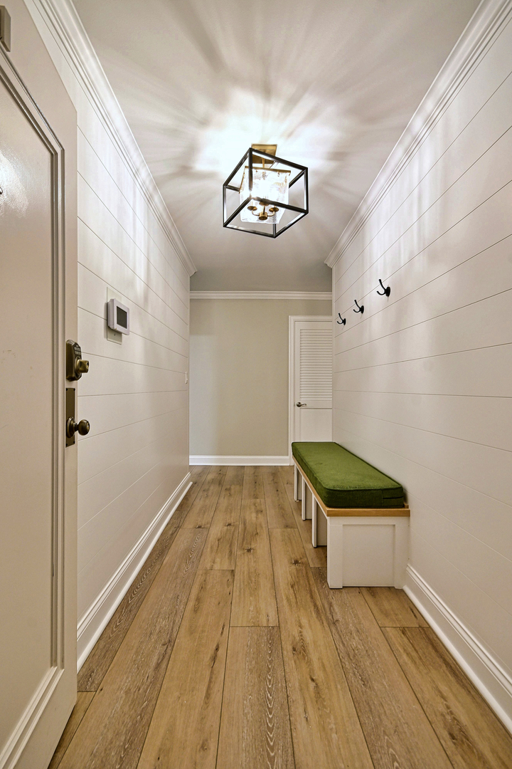 4th image of 1 Oak Brook Club Dr #A309, Oak Brook, IL 60523 | MLS# 12716991
