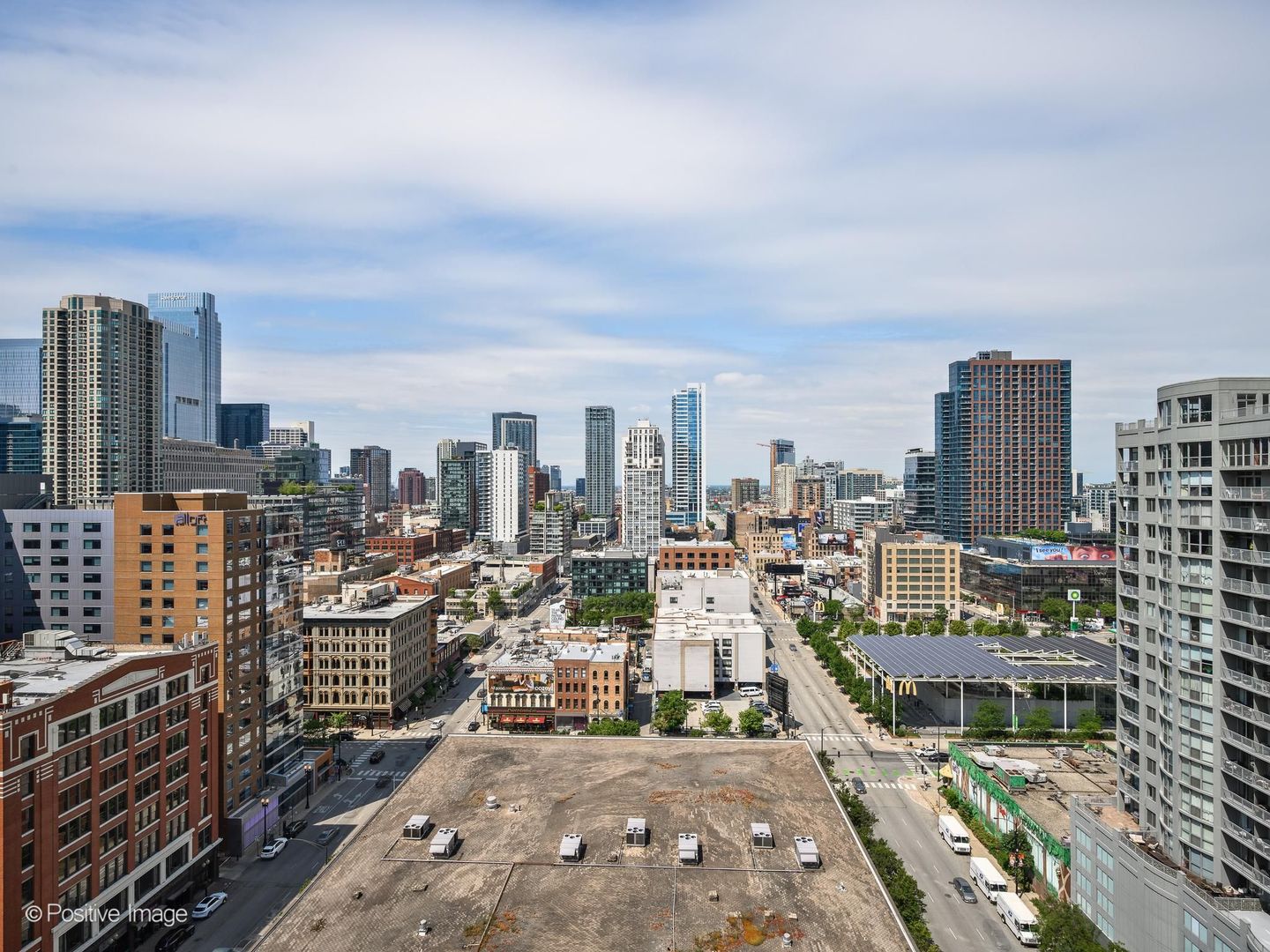 5th image of 545 N Dearborn St #W1911, Chicago, IL 60654 | MLS# 12716992