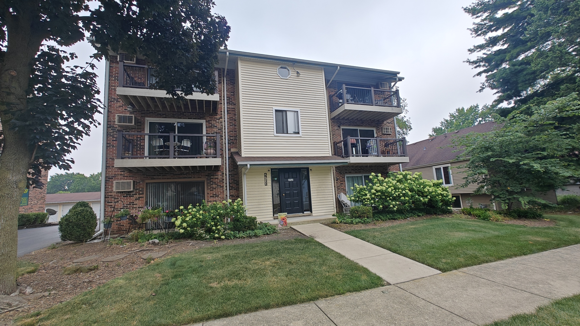 1st image of 2713 Northcreek Dr #2204, Woodridge, IL 60517 | MLS# 12717110