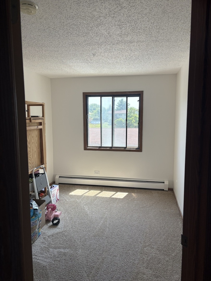 image of 2713 Northcreek Dr, Woodridge, IL 60517