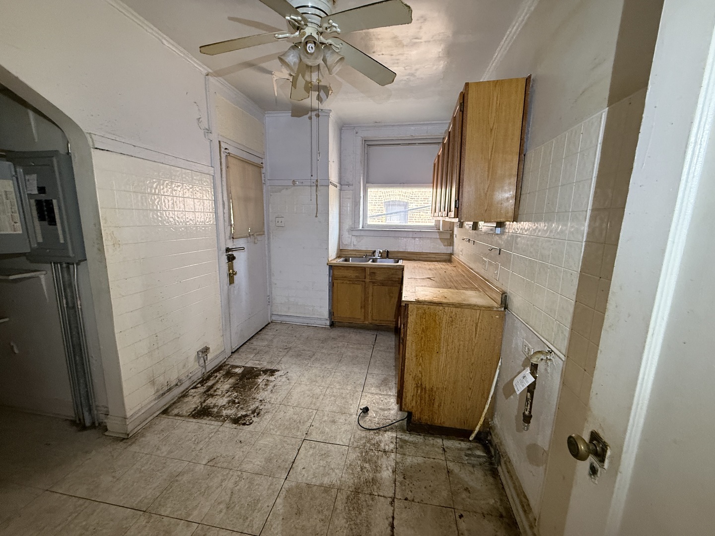 5th image of 7015 S Paxton Ave #101, Chicago, IL 60649 | MLS# 12717118