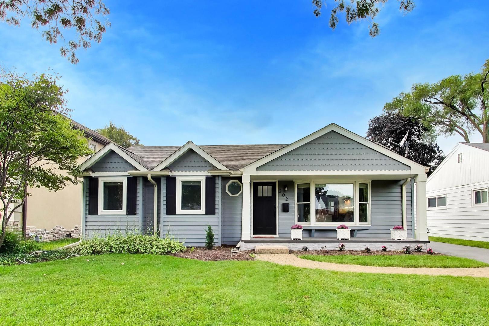 1st image of 202 N Prospect Manor Ave, Mount Prospect, IL 60056 | MLS# 12717156