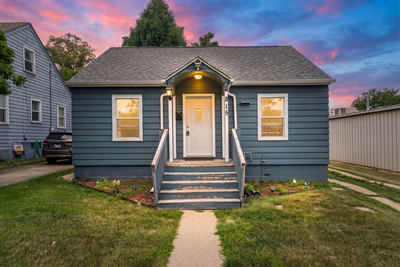 Homes for sale in Rockford, IL | 815 20th St, Rockford, IL 61104 | MLS# 12717200