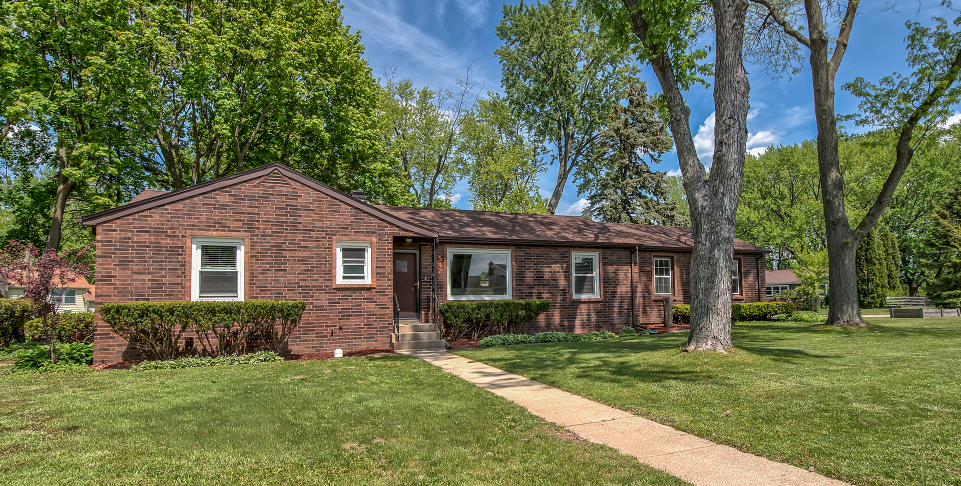2nd image of 547 Reese Ave, East Dundee, IL 60118 | MLS# 12717244